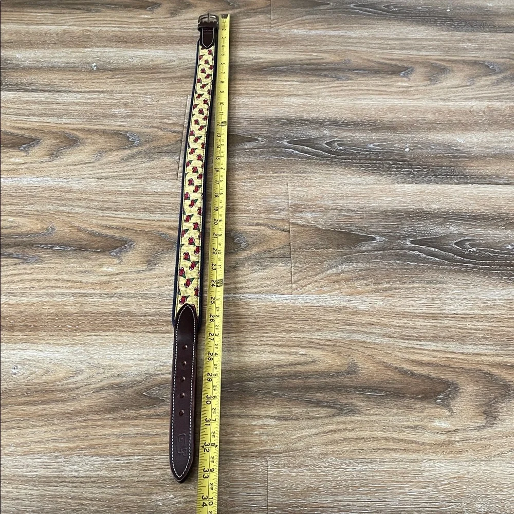 Vineyard Vines Boy's Xmas Truck and Tree Canvas Club Belt Yellow Sz 28